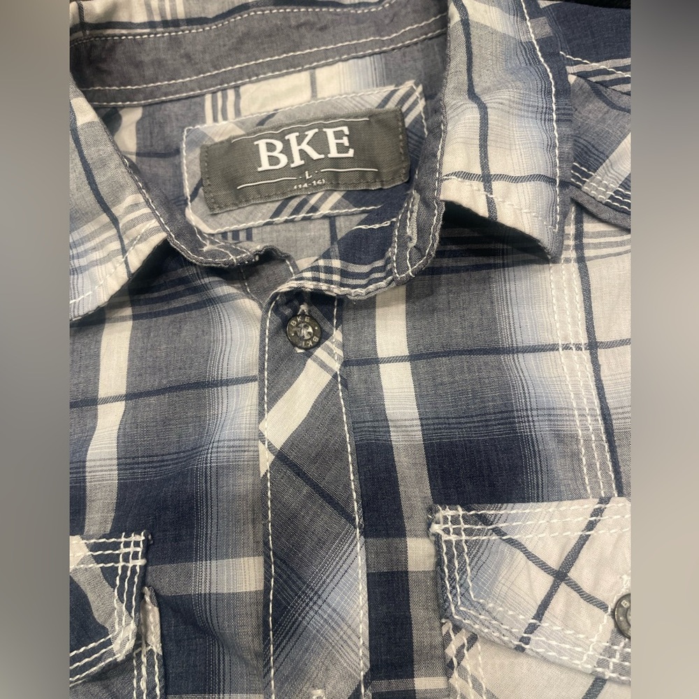 COPY - Boys BKE long sleeved button up shirt. (L).